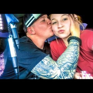 Meet your Posher, Alex